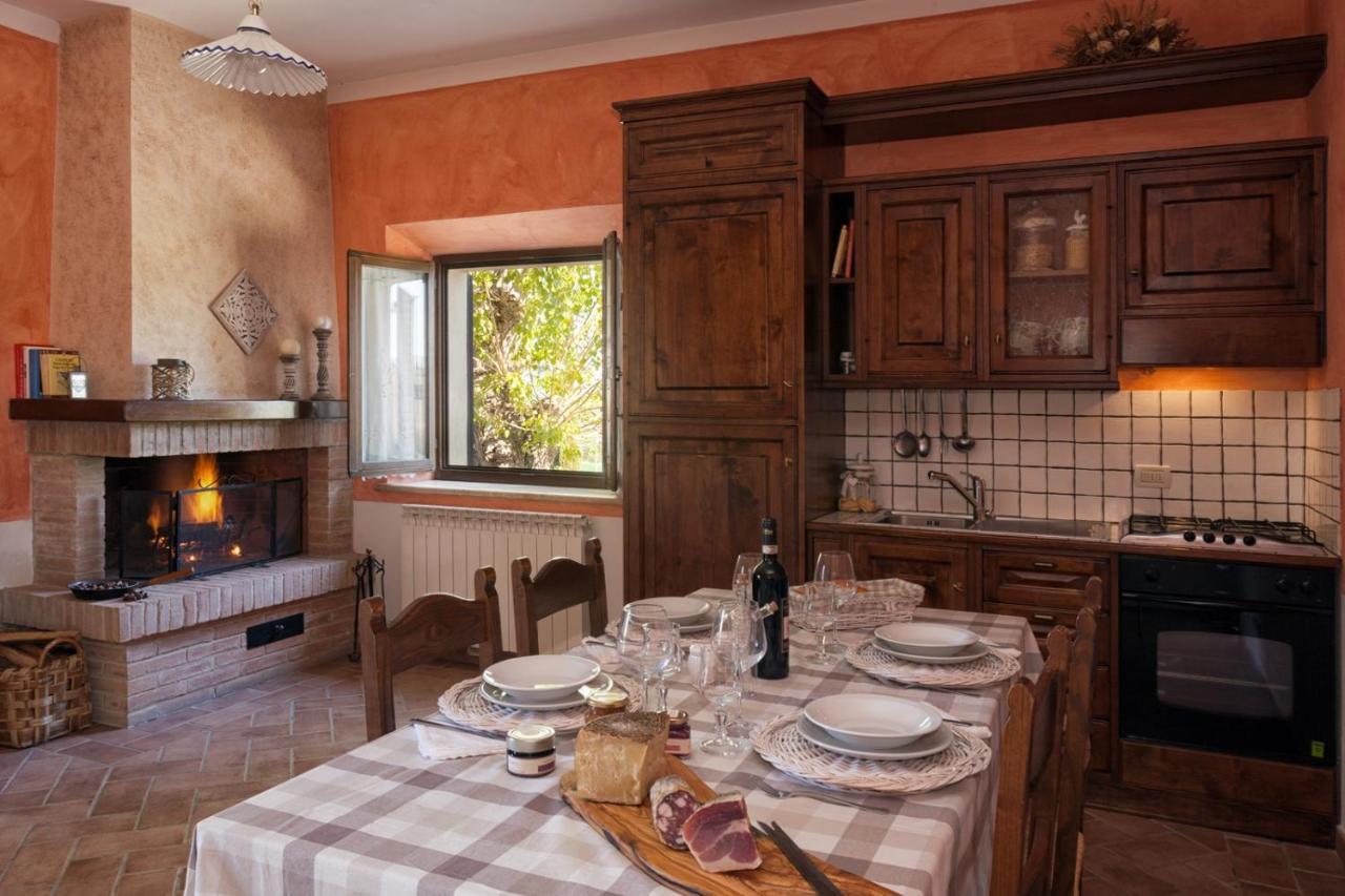 Agriturismo San Marcello Castiglione dʼOrcia المظهر الخارجي الصورة